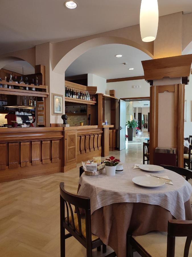 Hotel Cristallo Conegliano Dış mekan fotoğraf