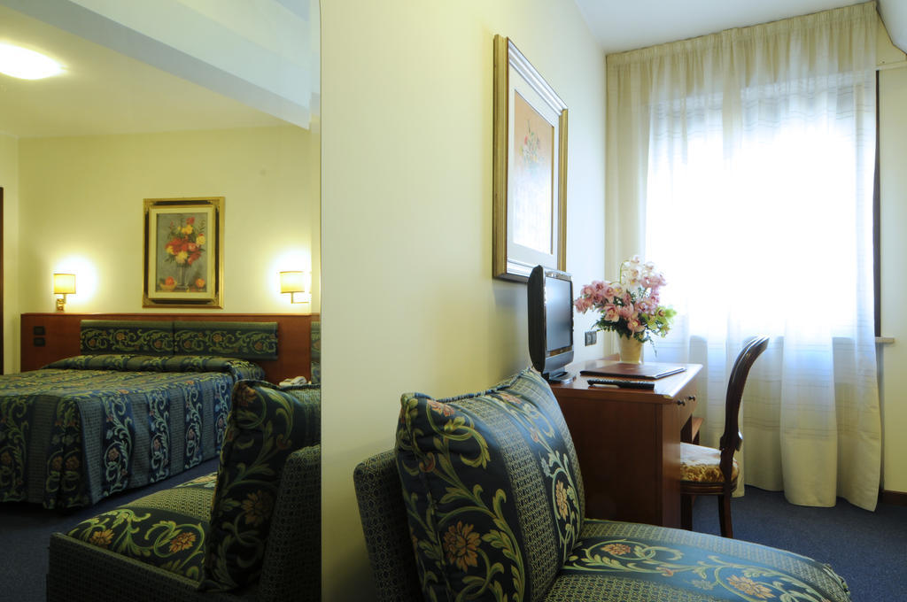 Hotel Cristallo Conegliano Dış mekan fotoğraf