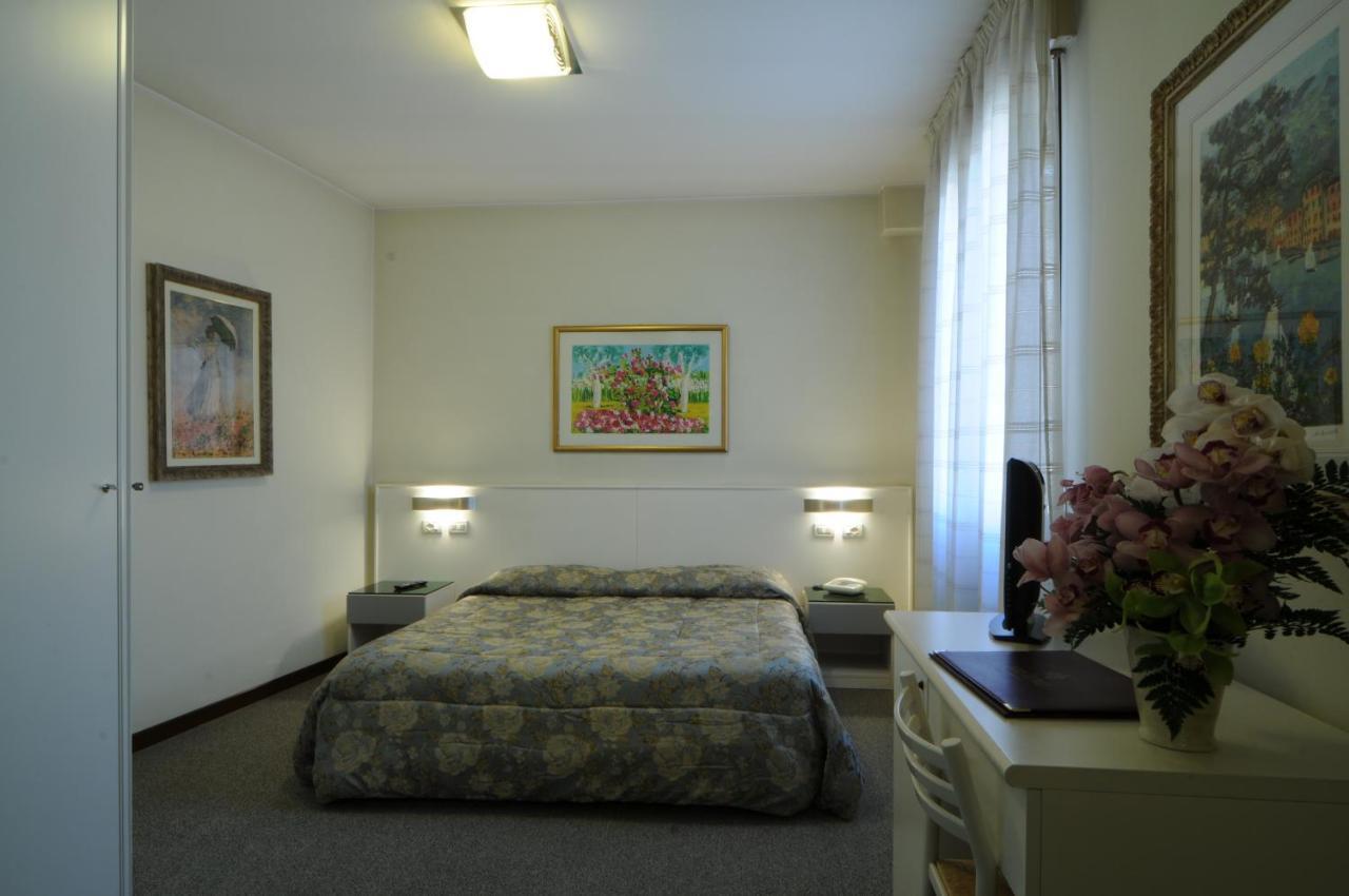 Hotel Cristallo Conegliano Oda fotoğraf